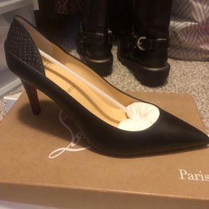 NEVER WORN Christian Louboutin Heels
